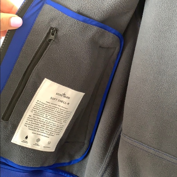 Stone Island Blue Soft Shell -R jacket Medium Auth - Picture 6 of 8